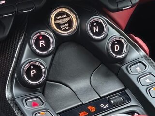 2019 Aston Martin V8 Vantage IV, серый, 21600000 рублей, вид 3