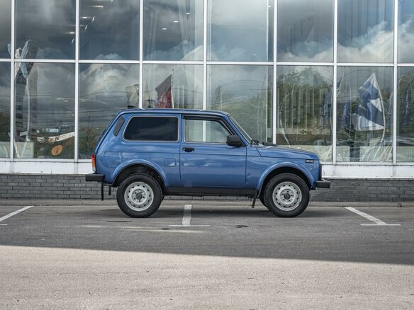 2019 Lada (ВАЗ) 2121 (4x4) I Рестайлинг, синий, 699000 рублей - вид 4