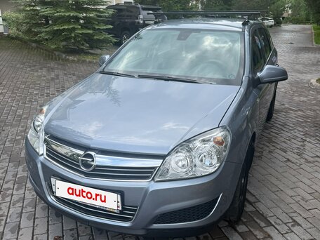 2011 Opel Astra H Рестайлинг, серебристый, 1100000 рублей, вид 4