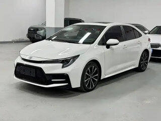 2023 Toyota Corolla XII (E210) Рестайлинг, белый, 1240000 рублей, вид 1
