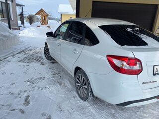 2025 Lada (ВАЗ) Granta Active Cross I Рестайлинг, белый, 920000 рублей, вид 5