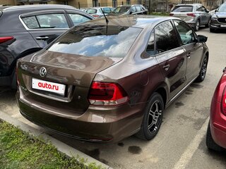 2015 Volkswagen Polo V, коричневый, 1000000 рублей, вид 3