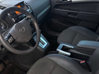 2008 Opel Zafira B, чёрный, 349999 рублей, вид 5