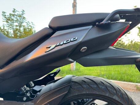 2019 Bajaj Dominar 400, чёрный, 300000 рублей, вид 3