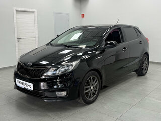 2016 Kia Rio III Рестайлинг, чёрный, 960000 рублей, вид 1