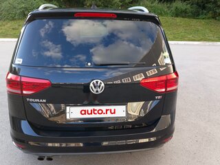 2016 Volkswagen Touran II, чёрный, 1720000 рублей, вид 5