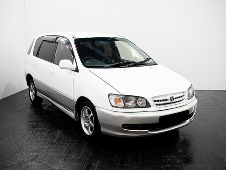 1997 Toyota Ipsum I (M10), белый, 465000 рублей, вид 3