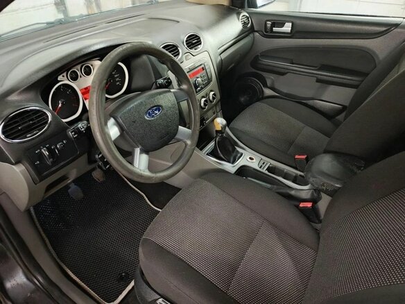 2010 Ford Focus II Рестайлинг, серый - вид 8