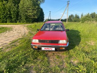 1988 Mitsubishi Lancer IV, красный, 250000 рублей, вид 2