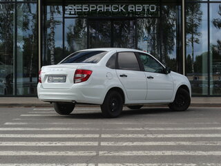 2025 Lada (ВАЗ) Granta I Рестайлинг, белый, 680000 рублей, вид 3