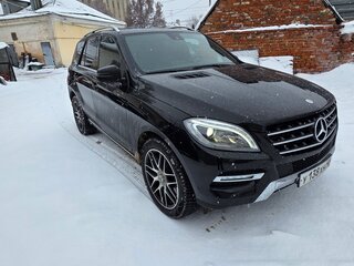 2015 Mercedes-Benz M-Класс 400 III (W166), чёрный, 2600000 рублей, вид 3