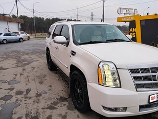 2011 Cadillac Escalade III, белый, 1790000 рублей, вид 5