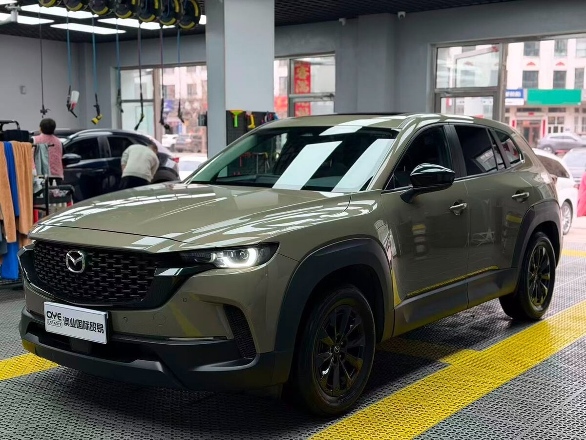 Открыть фотографии: Mazda CX-50
