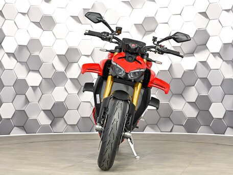 2025 Ducati Streetfighter V4, красный, 2799000 рублей, вид 5