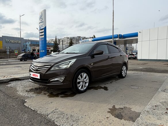 2015 Hyundai Solaris I Рестайлинг, коричневый