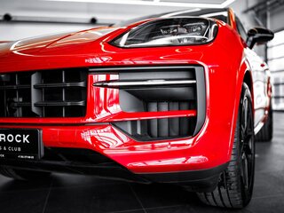 2026 Porsche Cayenne Coupé III Рестайлинг, красный, 17950000 рублей, вид 4