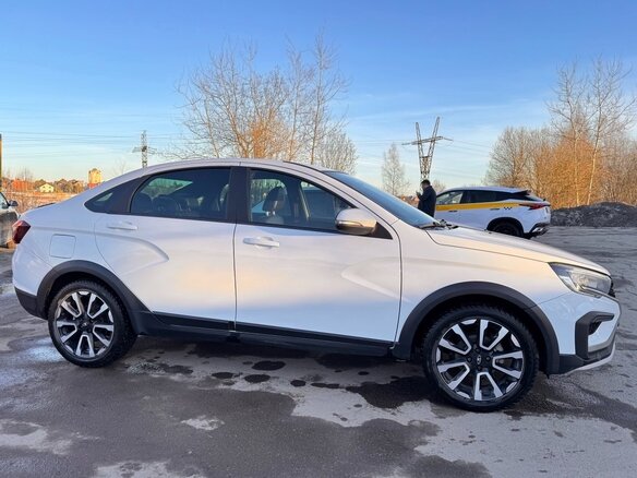 2023 Lada (ВАЗ) Vesta Cross I Рестайлинг (NG), белый, 1100000 рублей - вид 3