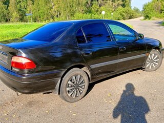 2001 Toyota Avensis I Рестайлинг, чёрный, 420000 рублей, вид 4