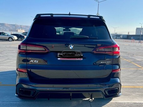 2021 BMW X5 40i IV (G05/G18), синий, 6100000 рублей, вид 2