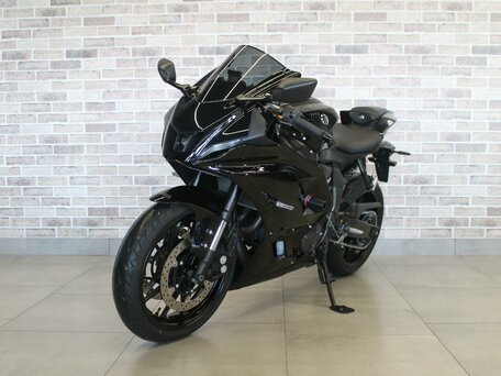 2024 Yamaha YZF-R7, чёрный, 850000 рублей, вид 2