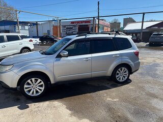 2011 Subaru Forester III Рестайлинг, серебристый, 820000 рублей, вид 5