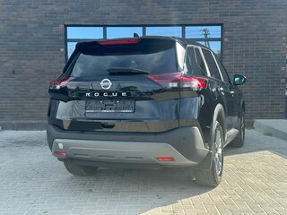 2021 Nissan Rogue III, чёрный, 2750000 рублей, вид 4