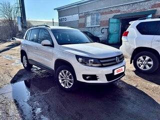2011 Volkswagen Tiguan I Рестайлинг, белый, 1090000 рублей, вид 3