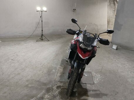 2024 Triumph Tiger 900, красный, 1600000 рублей, вид 3