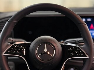2025 Mercedes-Benz GLE 450 II (V167) Рестайлинг, чёрный, 14500000 рублей, вид 3