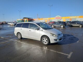 2003 Mitsubishi Grandis I, белый, 625000 рублей, вид 2