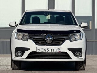 2020 Renault Logan Stepway II Рестайлинг, белый, 845000 рублей, вид 3