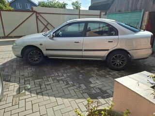 1998 Mitsubishi Carisma I, серебристый, 280000 рублей, вид 3