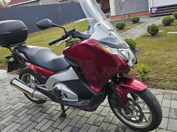2012 Honda Integra, красный, 500000 рублей - вид 4