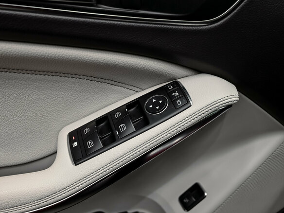 2014 Mercedes-Benz GLA 250 I (X156), красный - вид 14