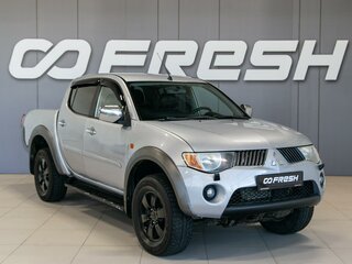 Mitsubishi L200 IV