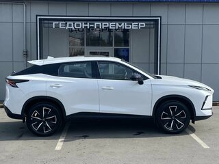 2026 Omoda C5 II, белый, 2779000 рублей, вид 4