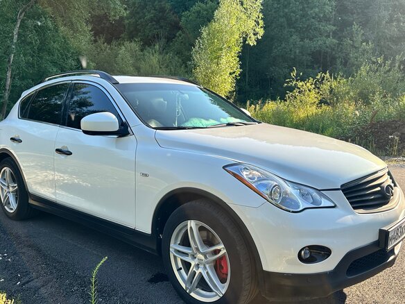 2008 Infiniti EX35 I (J50), белый, 1090000 рублей