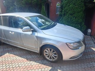 2013 Skoda Superb II Рестайлинг, серый, 700000 рублей, вид 3