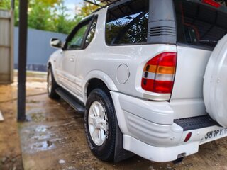 2002 Opel Frontera B Рестайлинг, белый, 890000 рублей, вид 4