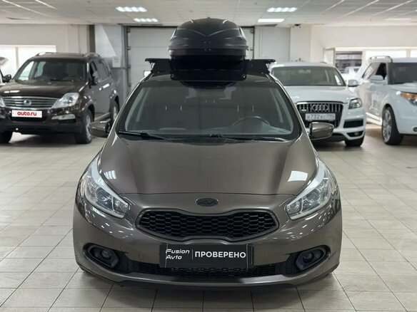 2012 Kia Ceed II, коричневый, 720000 рублей - вид 1