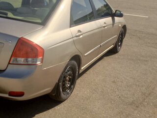 2006 Kia Cerato I Рестайлинг, бежевый, 400000 рублей, вид 4