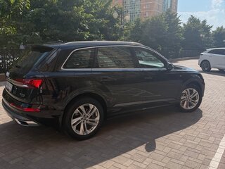 2020 Audi Q7 45 TDI II (4M) Рестайлинг, чёрный, 8190000 рублей, вид 2
