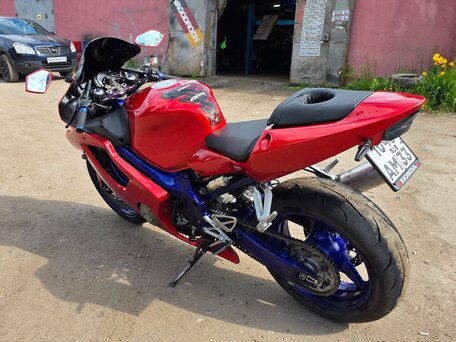 2002 Honda CBR 600F, красный, 350000 рублей, вид 4