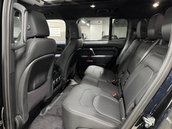 2025 Land Rover Defender 110 II, серый, 10200060 рублей - вид 7