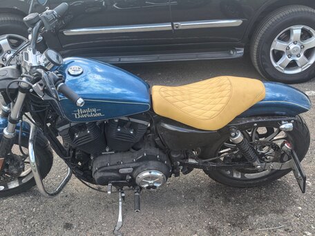 2014 Harley-Davidson Sportster 883, синий, 599000 рублей, вид 4