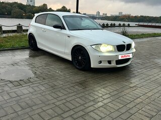 2008 BMW 1 серии 120i I (E81/E82/E87/E88) Рестайлинг, белый, 1399000 рублей, вид 2