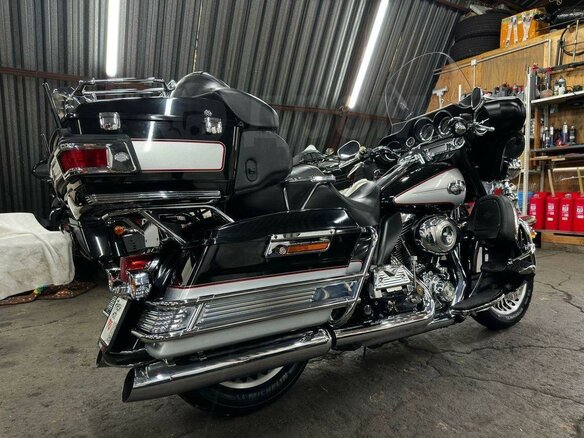 2009 Harley-Davidson Electra Glide, чёрный, 920000 рублей - вид 4