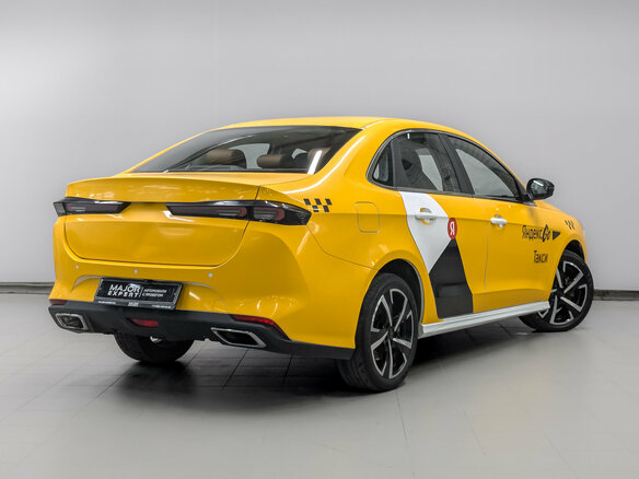 2024 Kaiyi E5, белый - вид 4