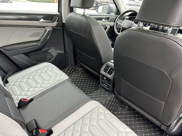 2023 Volkswagen Tayron I Рестайлинг, серый - вид 15