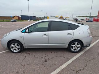 2009 Toyota Prius II Рестайлинг (XW20), серый, 690000 рублей, вид 1